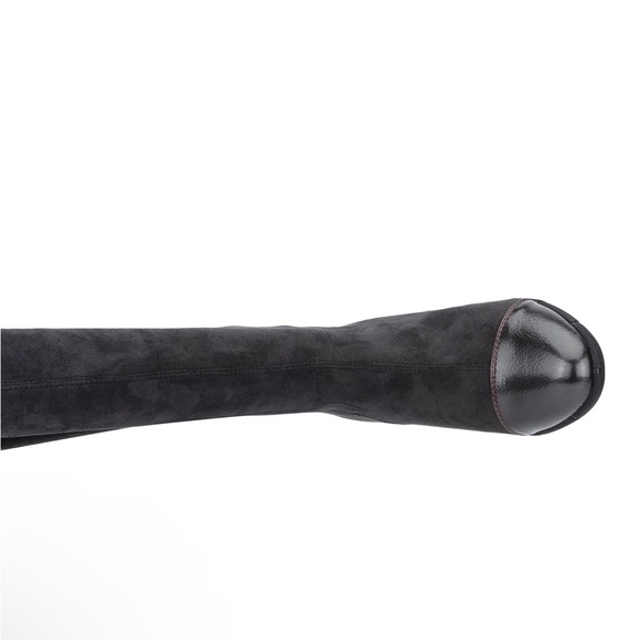 A brand new TORGEIS boots - Picture 2 of 6